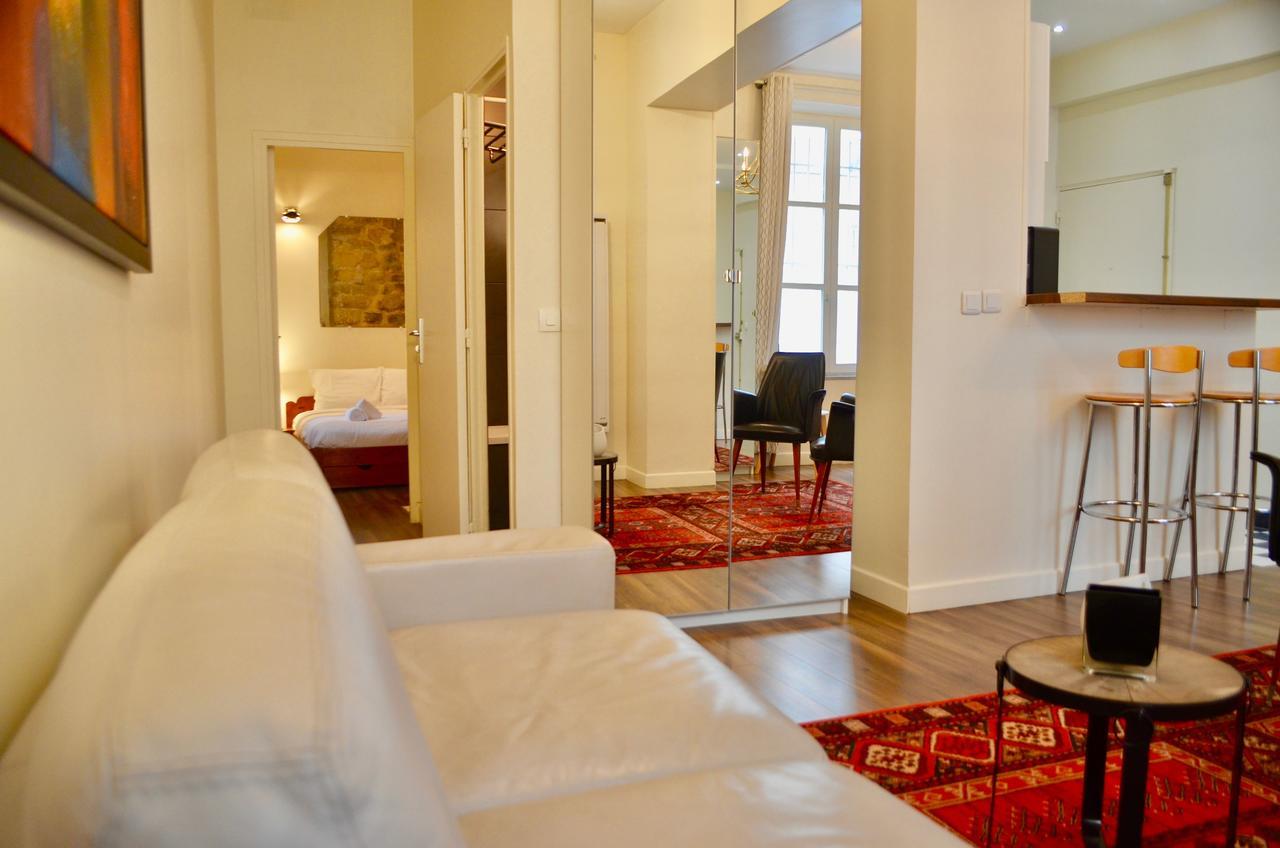 1 Bedroom Apartment In The Heart Of The Marais Area Parijs Buitenkant foto